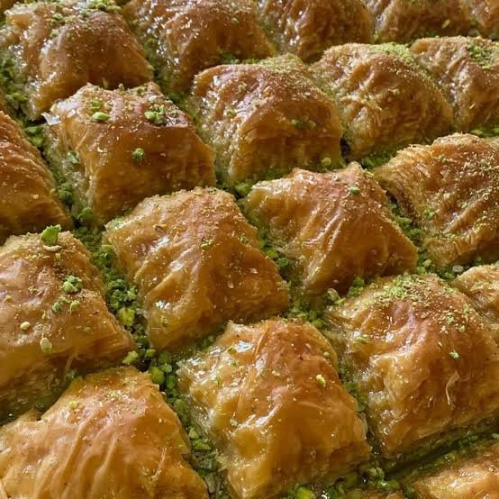 Ev Usulü Fıstıklı Baklava